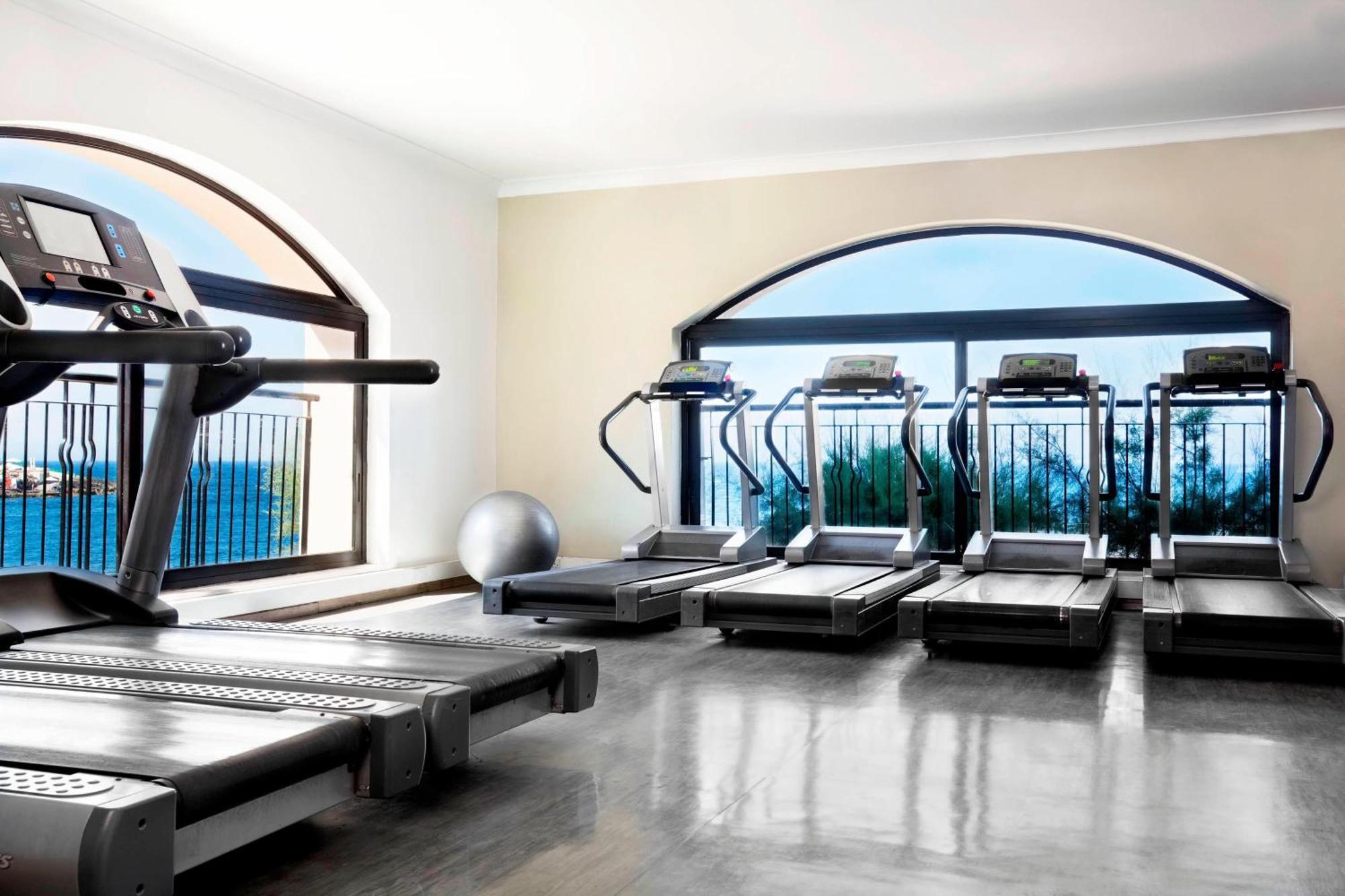 The Westin Dragonara Resort, Malta San Giuliano Esterno foto The gym at the hotel
