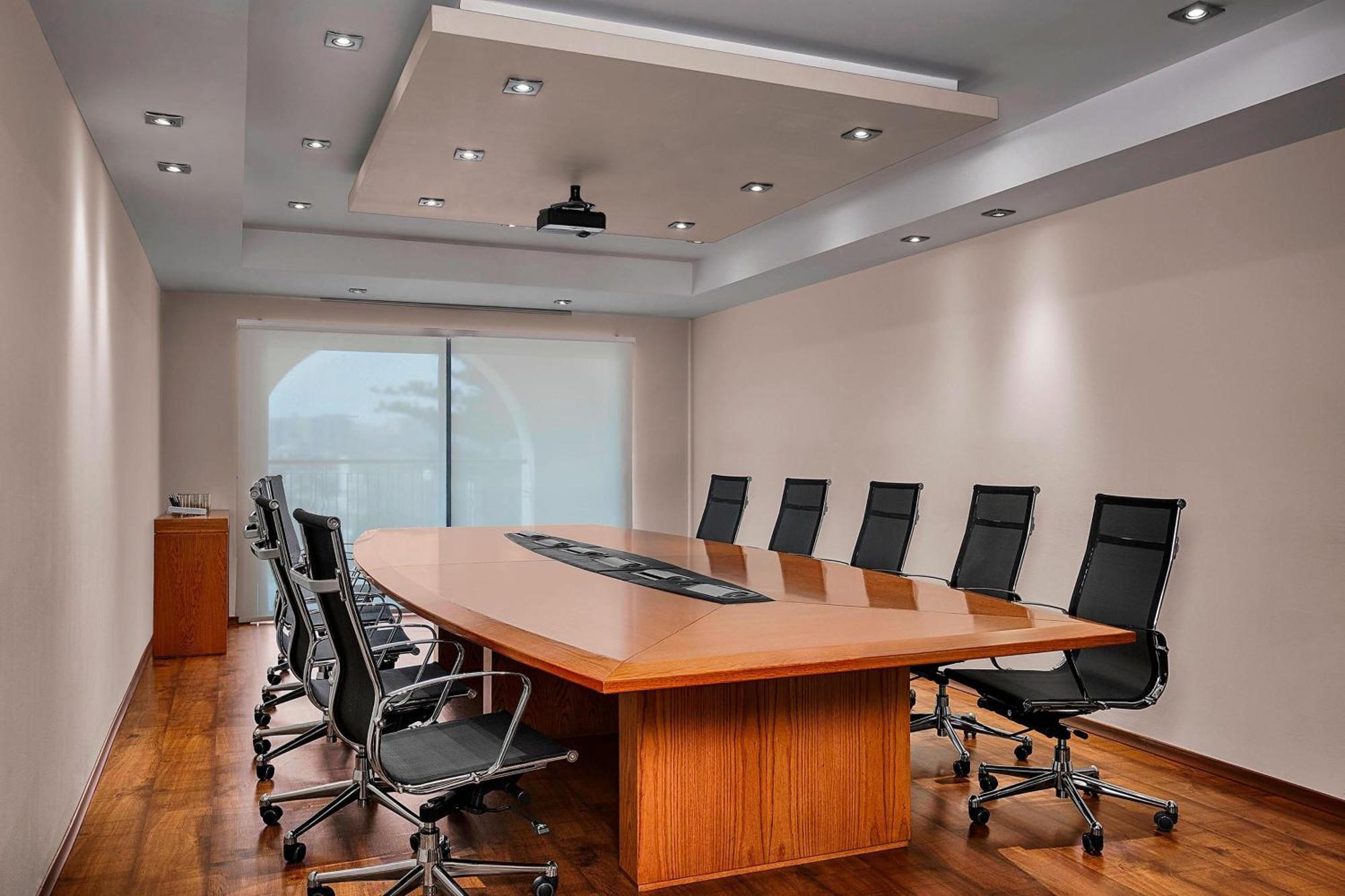 The Westin Dragonara Resort, Malta San Giuliano Esterno foto A meeting room