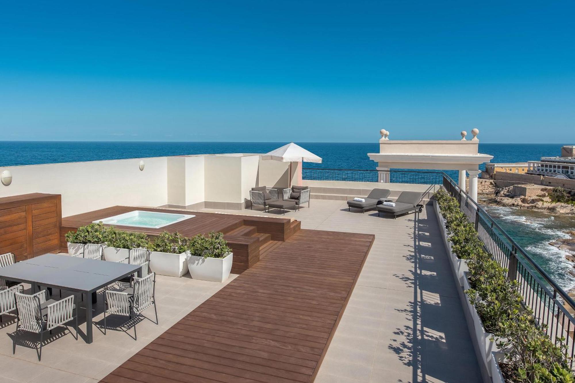 The Westin Dragonara Resort, Malta San Giuliano Esterno foto Rooftop terrace